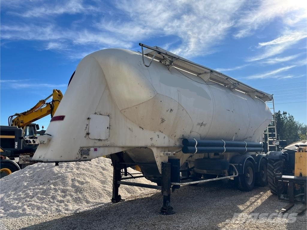 Spitzer SF2439PI Полуприцепы-Цистерны