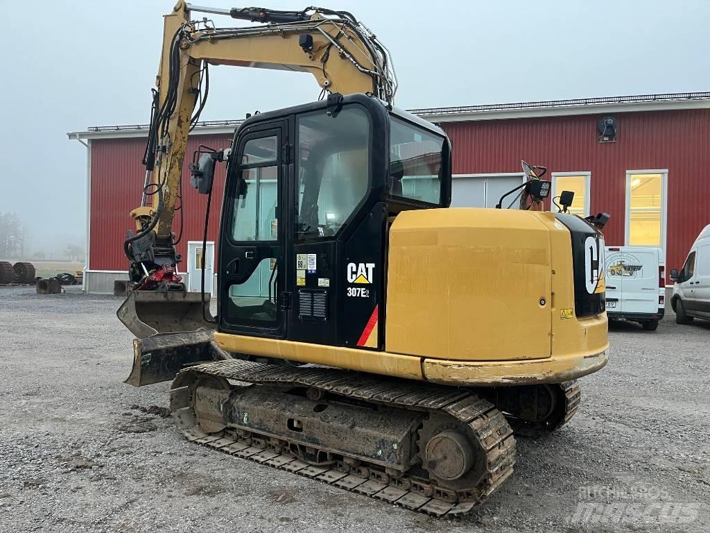 CAT 307 E2 Малые экскаваторы 7т-12т
