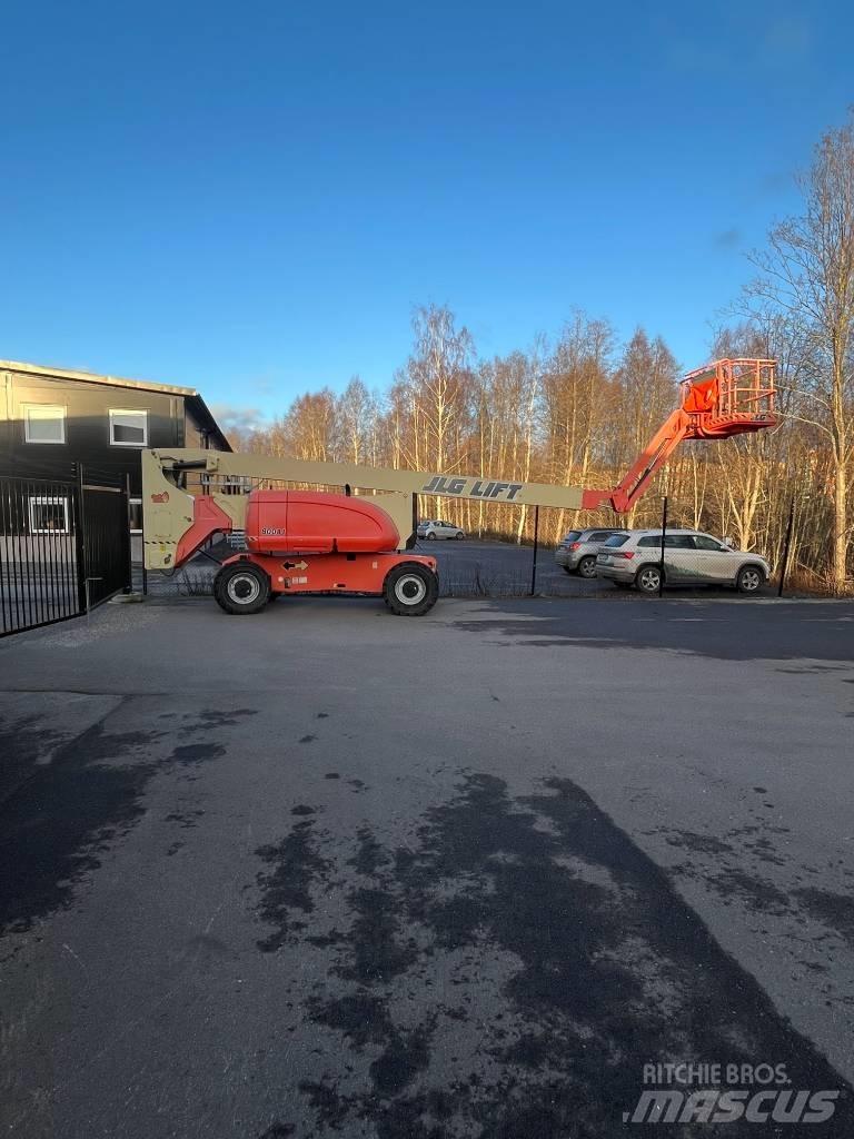 JLG 800 AJ Коленчатые подъемники