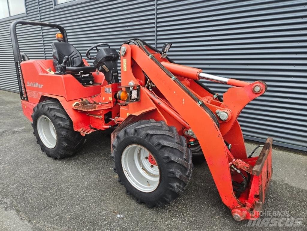 Schäffer 4050 Z Малые погрузчики