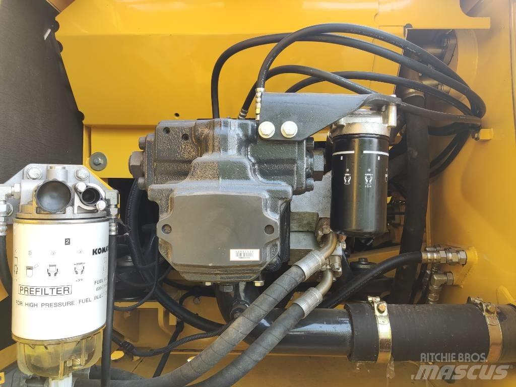 Komatsu PC 200-8 Гусеничные экскаваторы