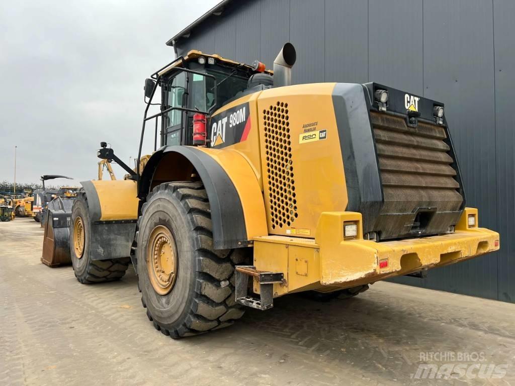 CAT 980M Фронтальные погрузчики