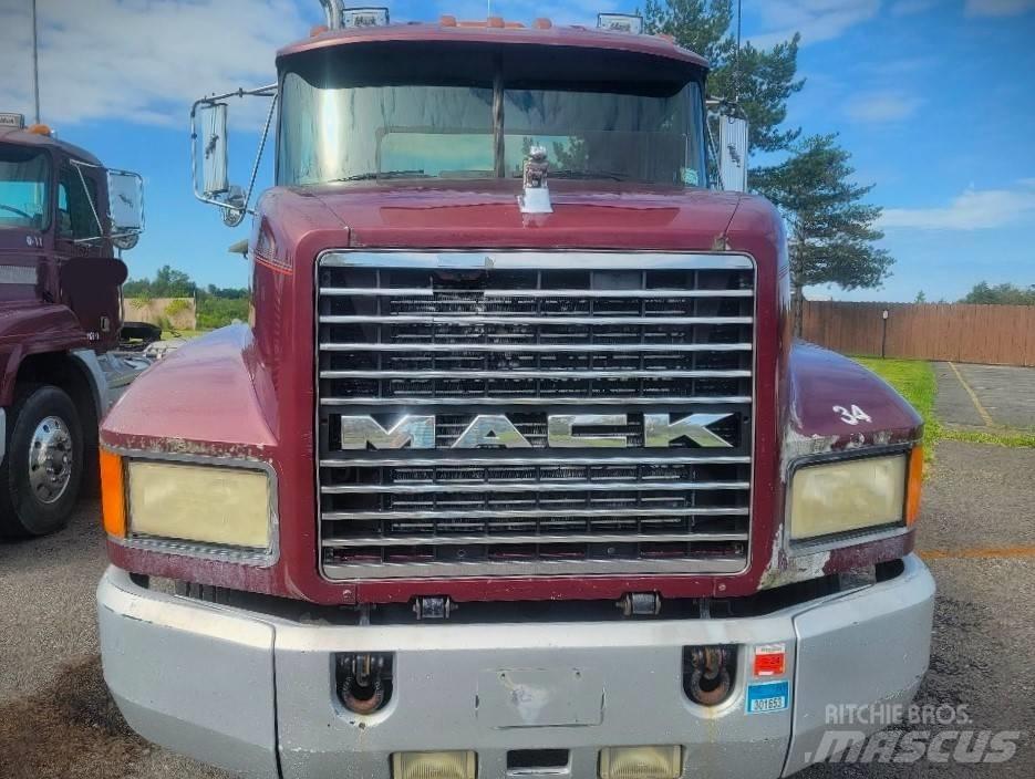 Mack CH613 Седельные тягачи