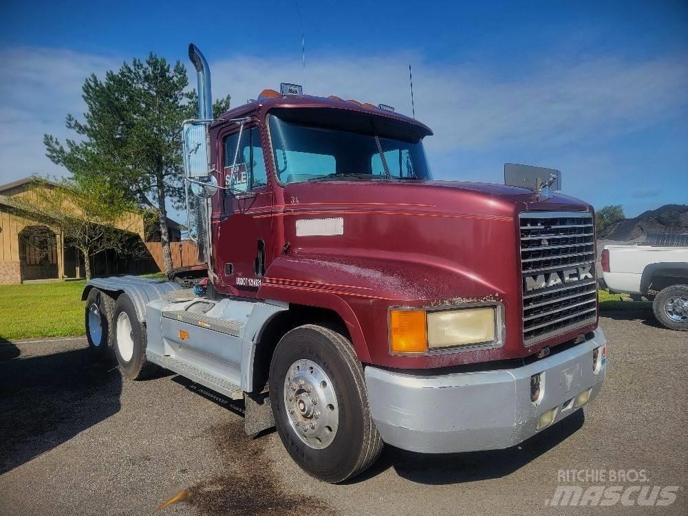 Mack CH613 Седельные тягачи