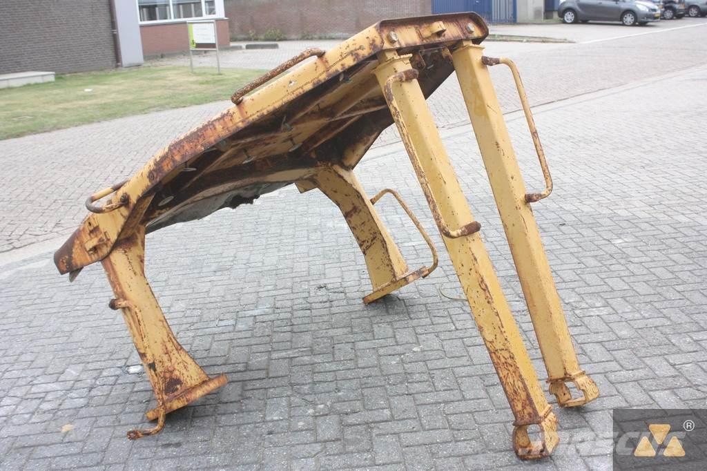 CAT D7H O-rops cab Кабины