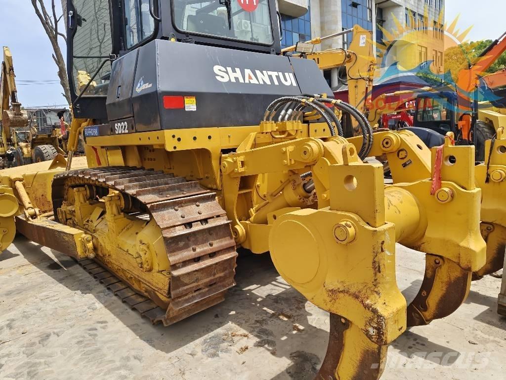 Shantui SD 22 Гусеничные бульдозеры