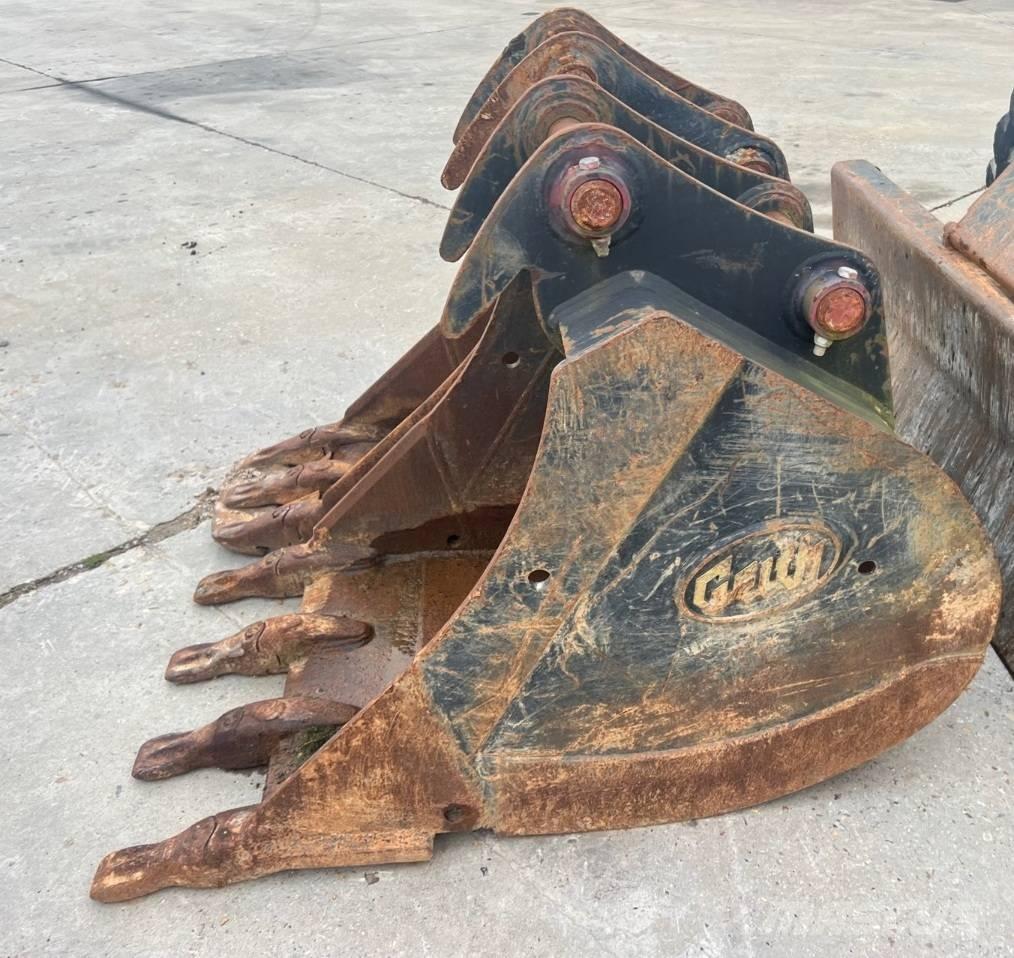 Hyundai HW140 Колёсные экскаваторы