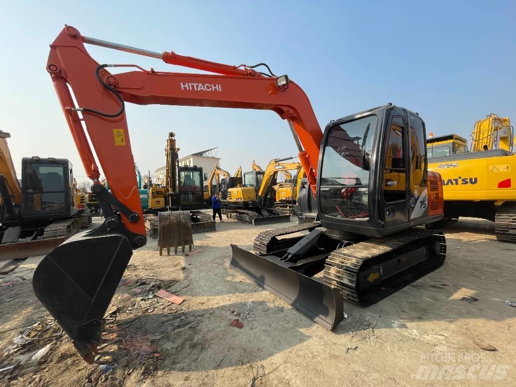 Hitachi ZX 75 Гусеничные экскаваторы