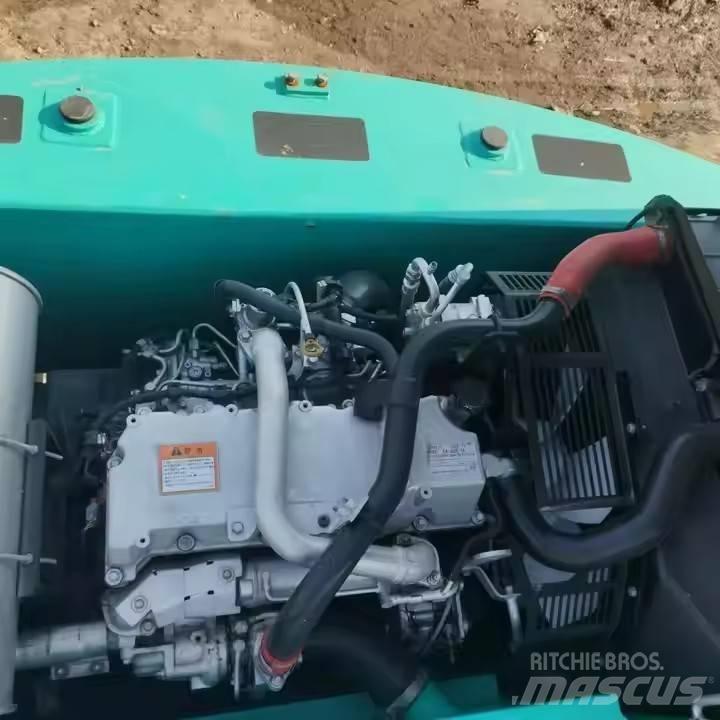 Kobelco SK200D Гусеничные экскаваторы