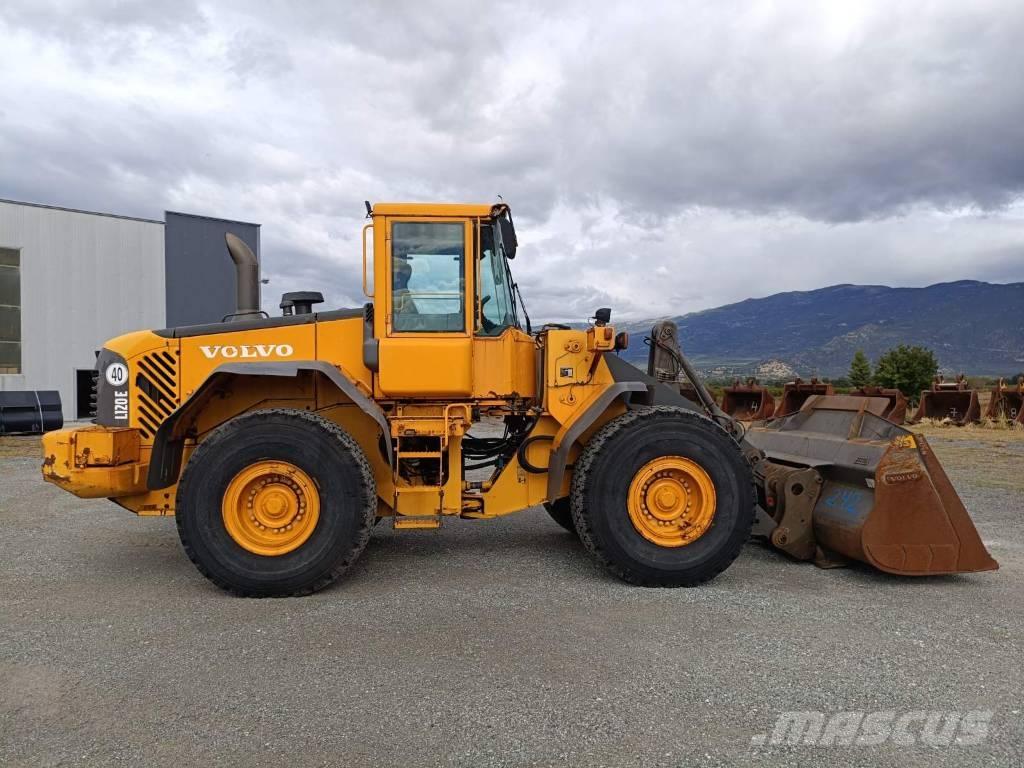 Volvo L 120 E Фронтальные погрузчики