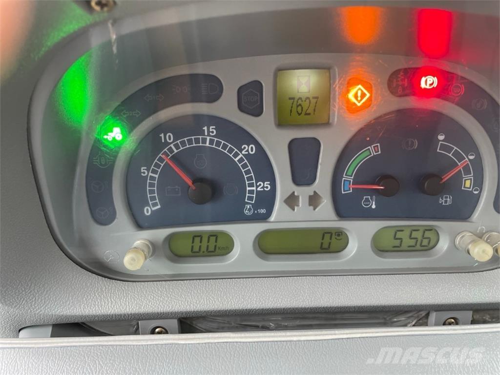 New Holland T7050 Трактора