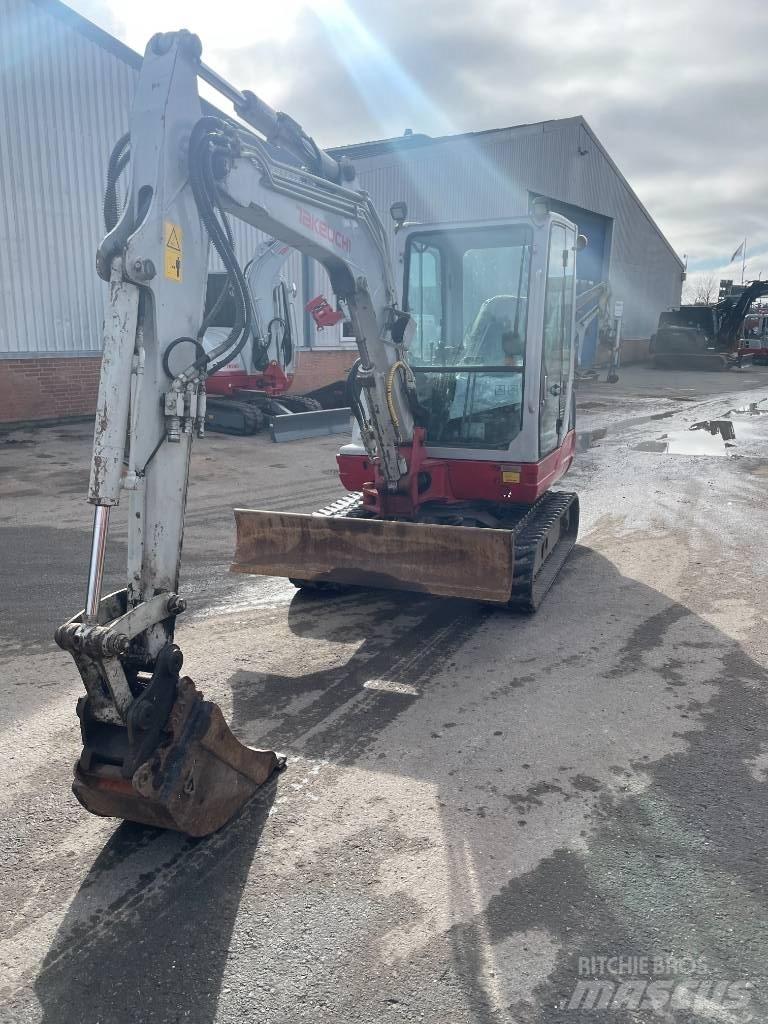 Takeuchi TB 235 Мини-экскаваторы
