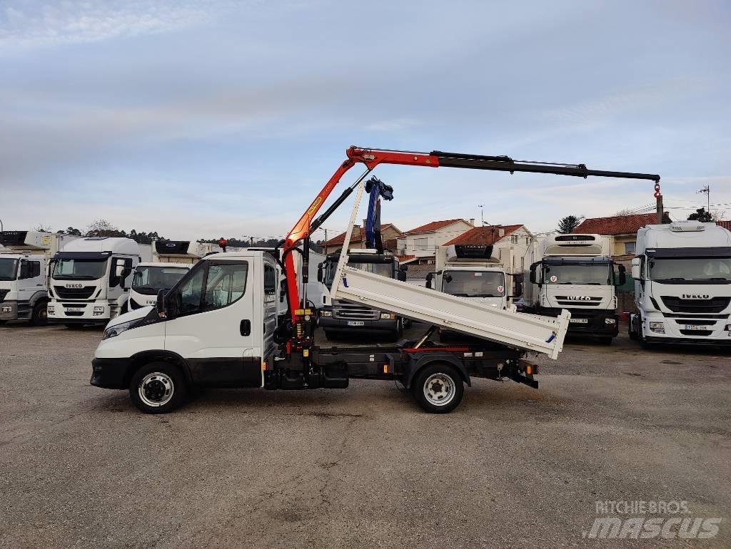Iveco DAILY 35C16 Бортовые фургоны