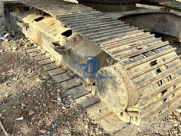 Komatsu PC200-8 Гусеничные экскаваторы