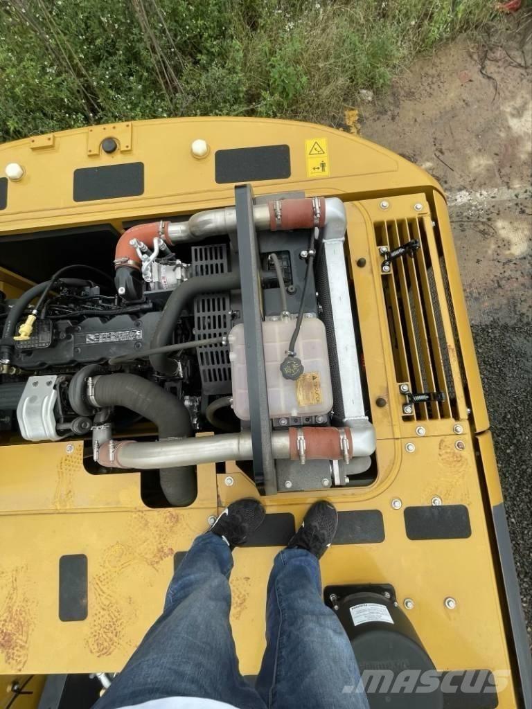 XCMG XE 200 DA Гусеничные экскаваторы