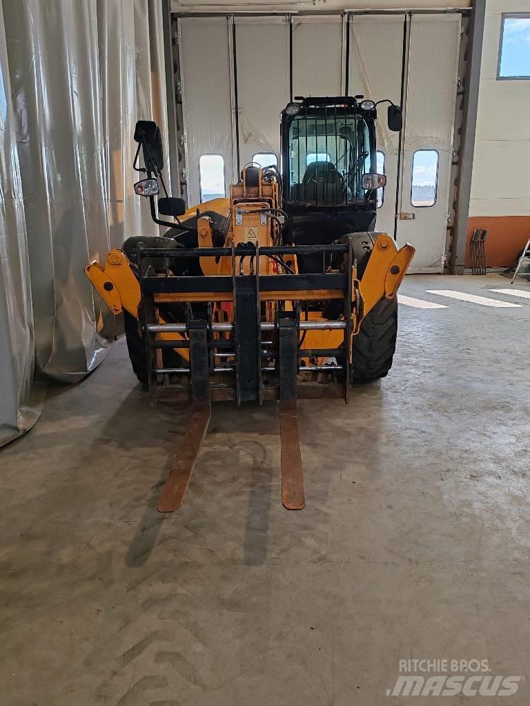 JCB 535-125 Hiviz Телескопические погрузчики
