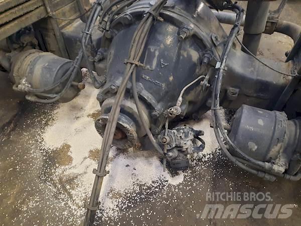 Volvo RS1332SV Оси