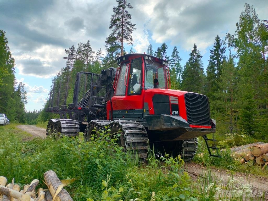 Komatsu 875 Форвардеры
