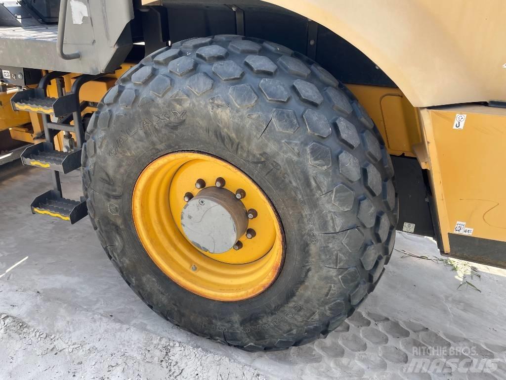 Volvo SD 115 B Грунтовые катки