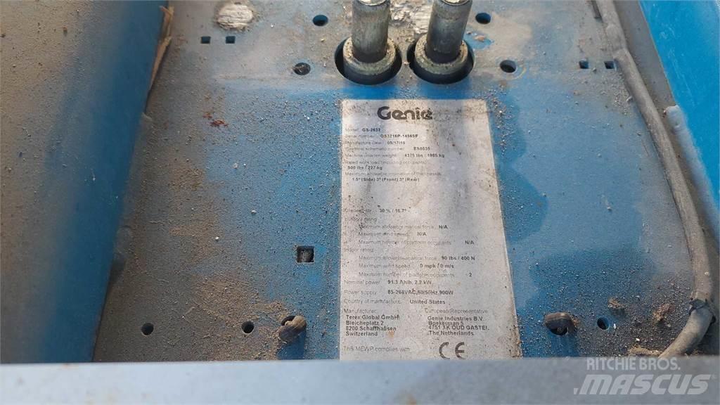 Genie GS2632 Ножничные подъемники