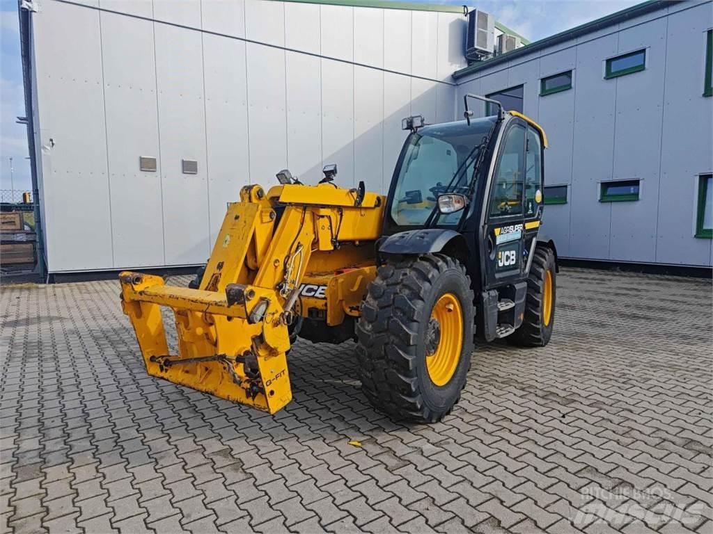 JCB 542-70 Сельскохозяйственные телескопические погрузчики