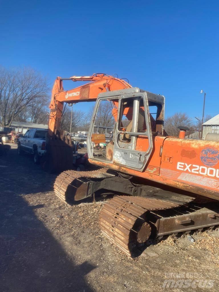 Hitachi EX 200 LC-1 Гусеничные экскаваторы