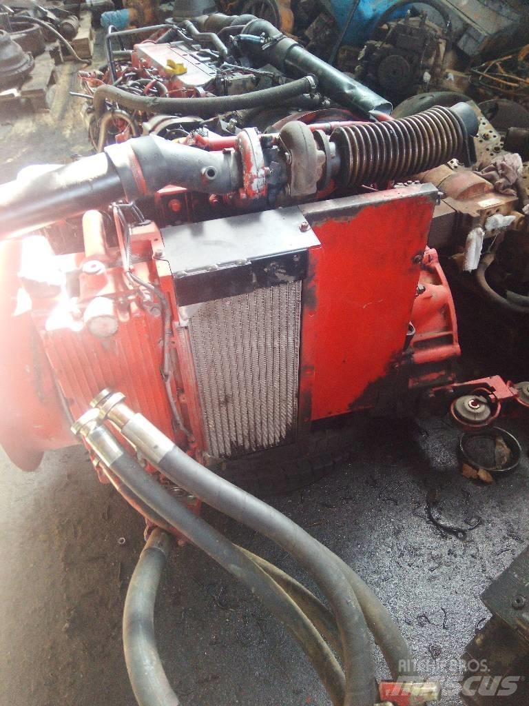 Deutz BF4M1012 Двигатели