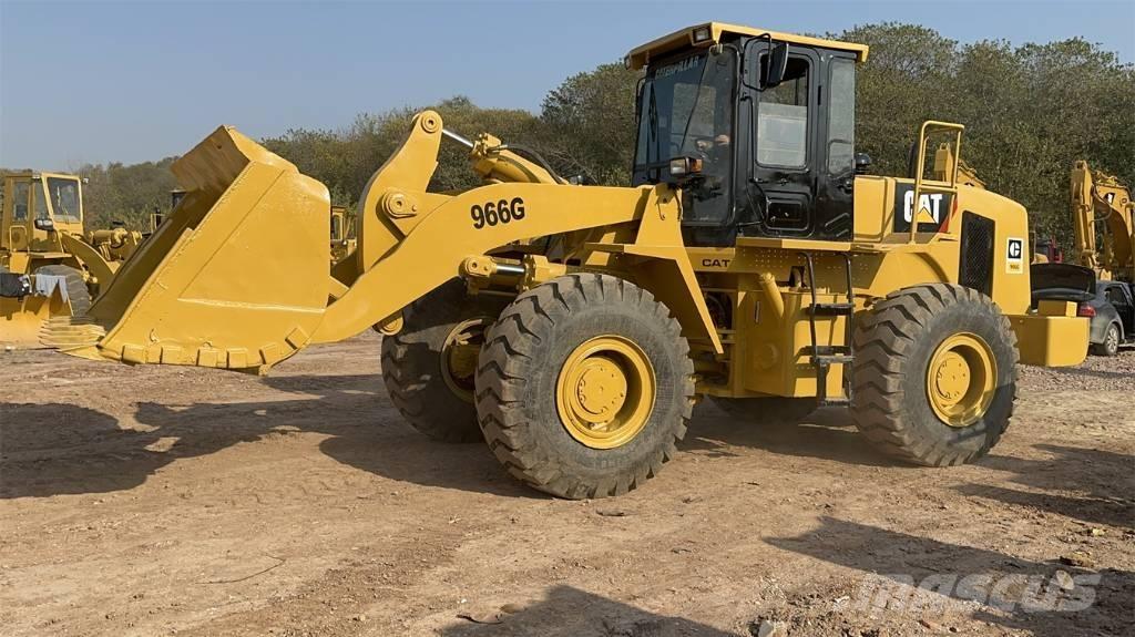 CAT 966 G Фронтальные погрузчики