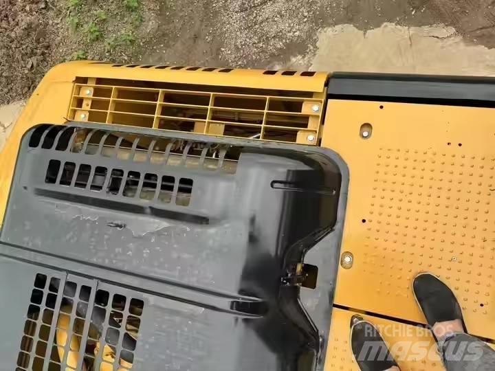 CAT CAT329D Малые экскаваторы 7т-12т