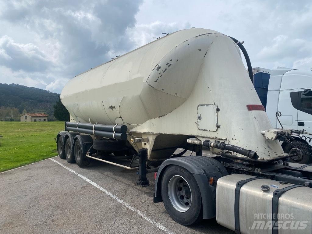 Spitzer SF2439PI Полуприцепы-Цистерны