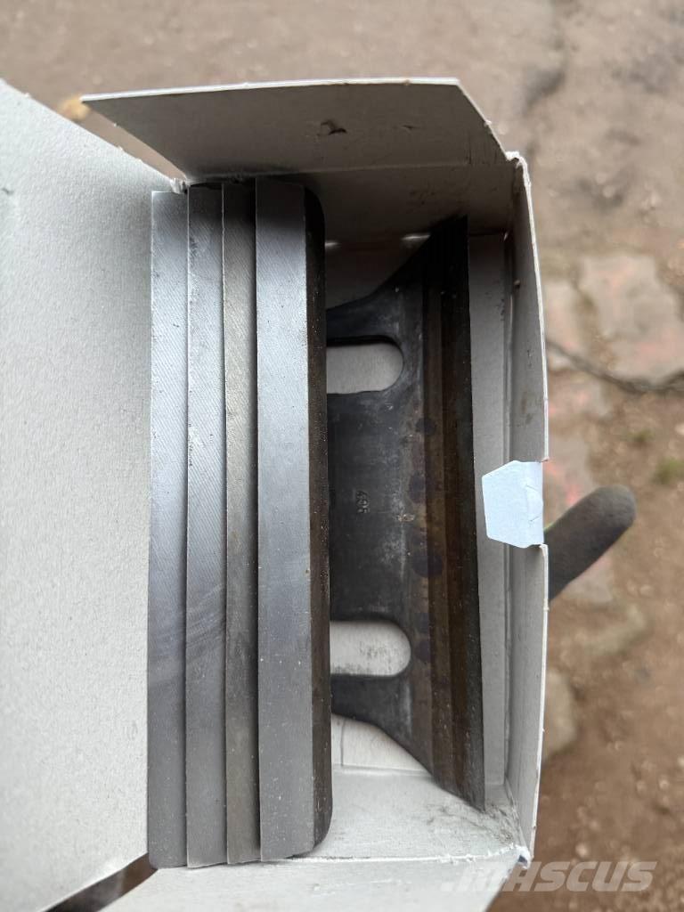 JF FCT 1350 Прицепные кормоуборочные комбайны