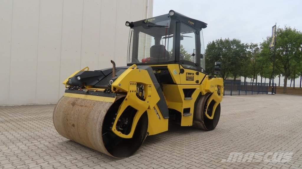 Bomag BW151 AD-5 Катки тротуарные