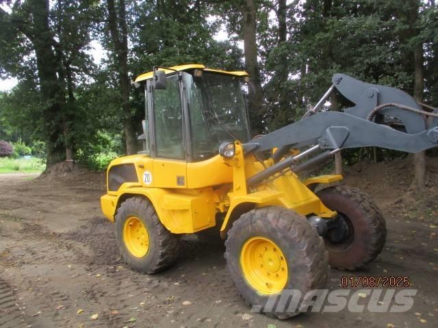 Volvo L 30 Фронтальные погрузчики