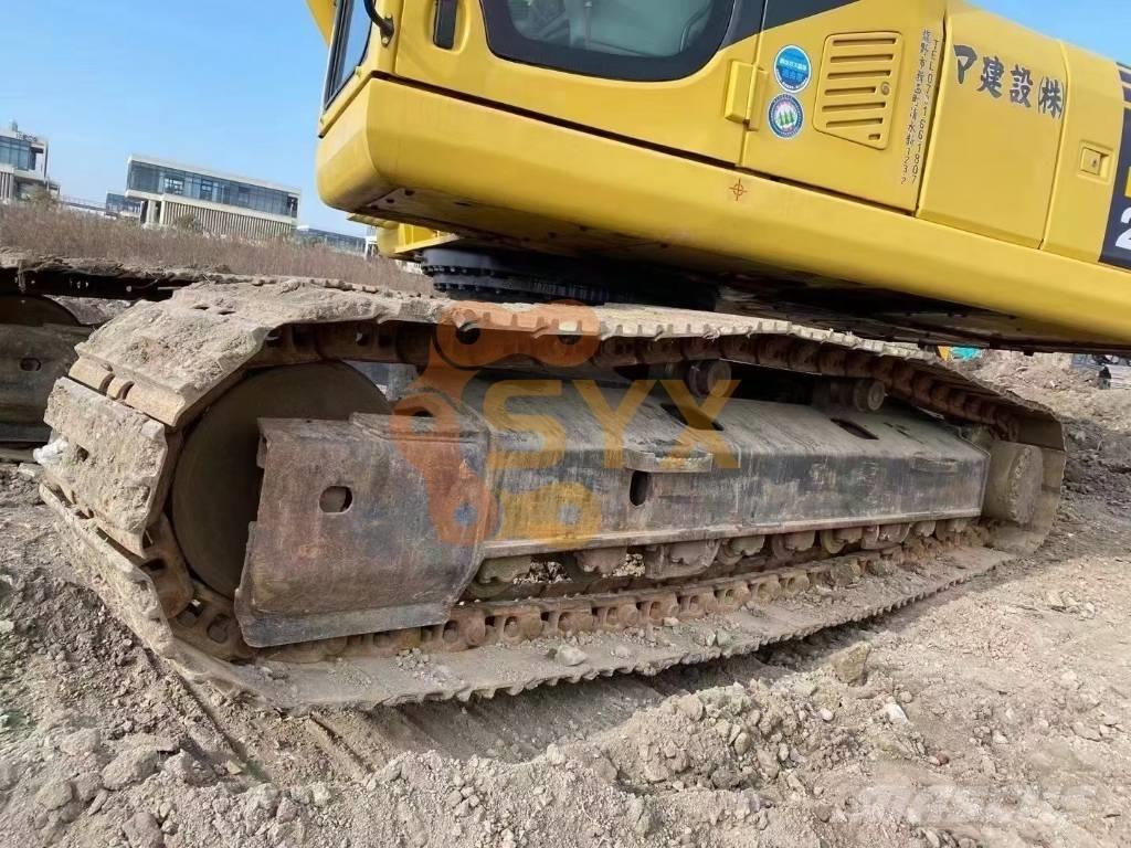 Komatsu PC 210-7 Гусеничные экскаваторы