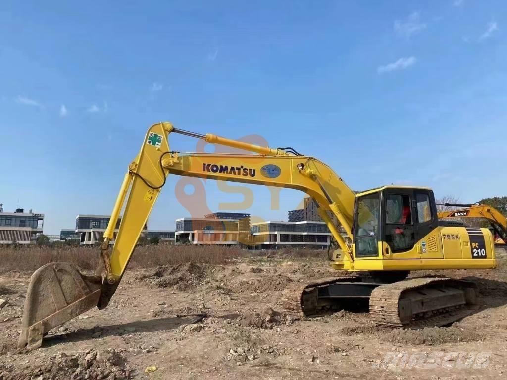 Komatsu PC 210-7 Гусеничные экскаваторы