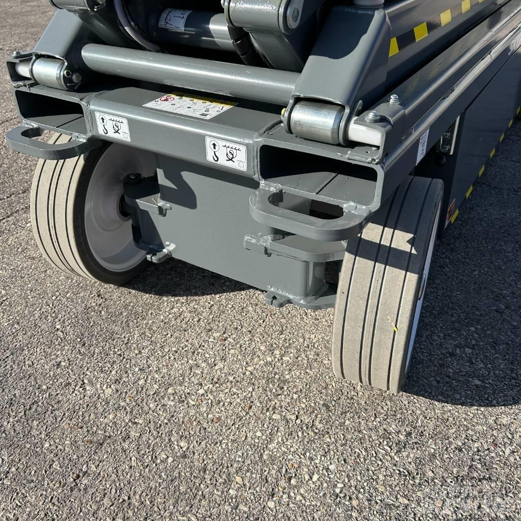 SkyJack SJ 3226 Ножничные подъемники