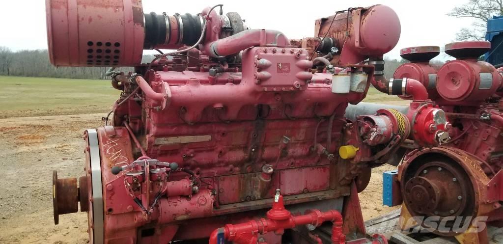 Cummins VT1710 Двигатели