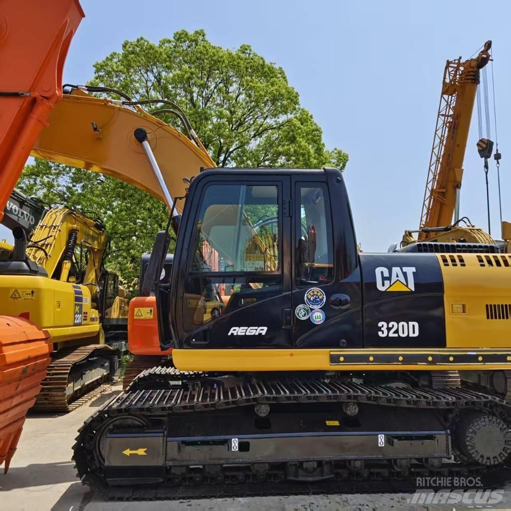 CAT 320 D Гусеничные экскаваторы