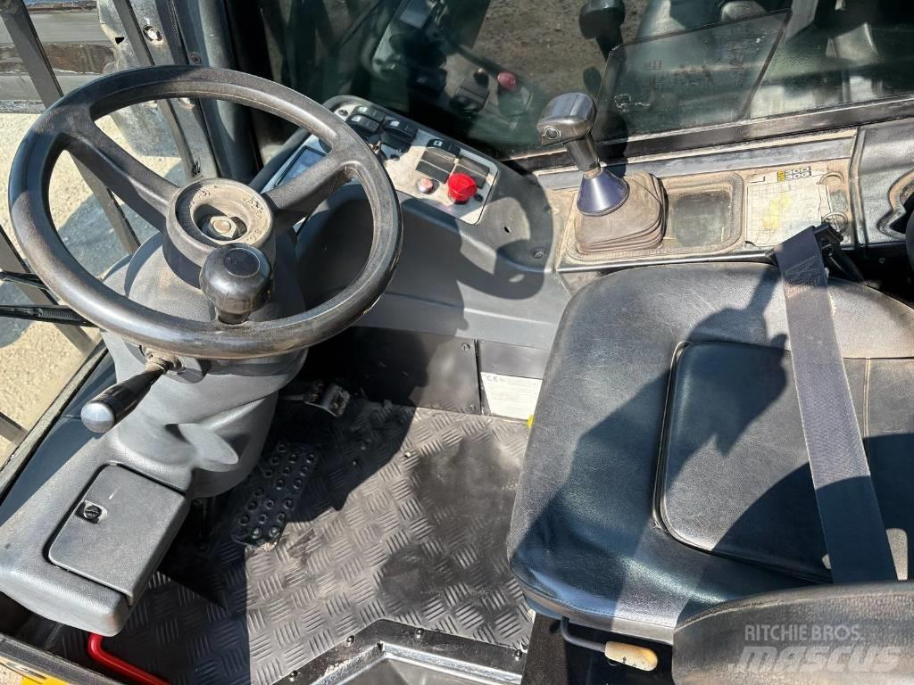 JCB TLT 30 D Телескопические погрузчики