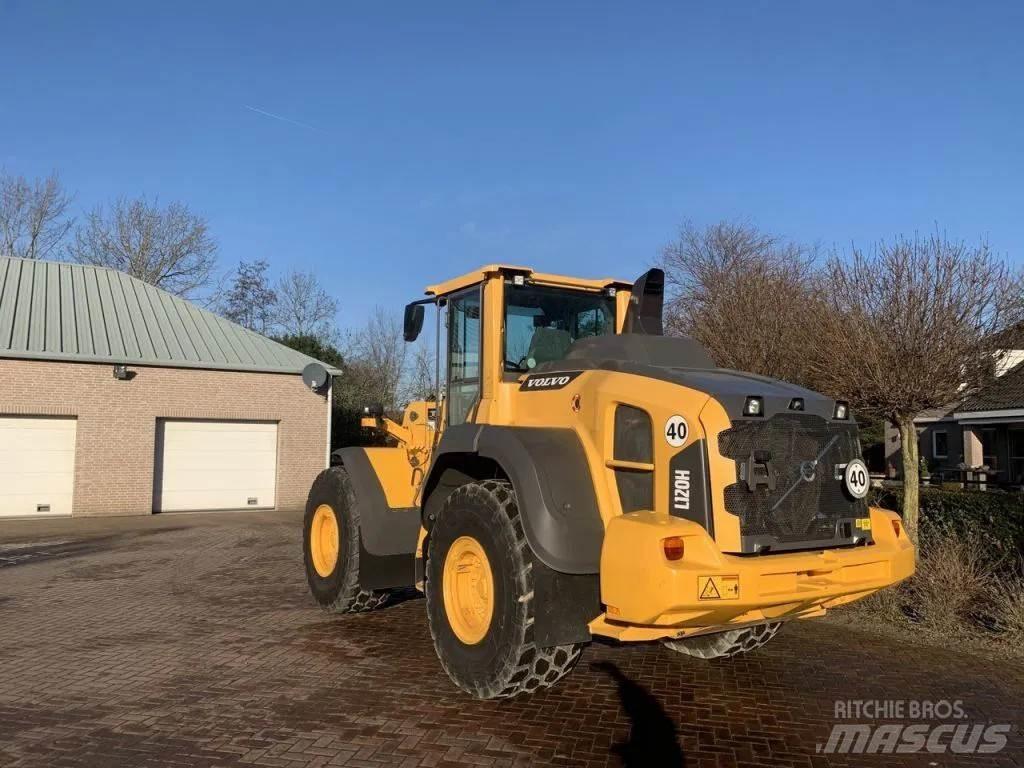 Volvo L120 H Фронтальные погрузчики