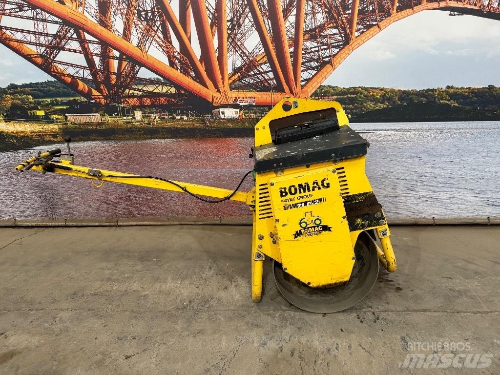Bomag BW 71 E-2 Грунтовые катки