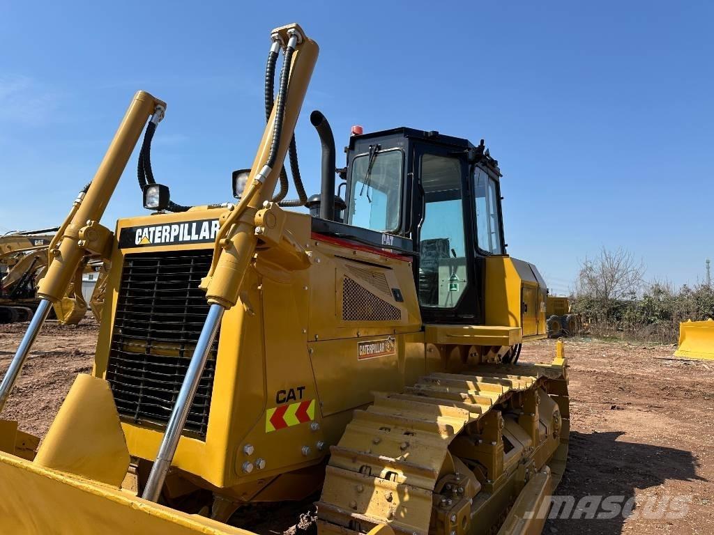 CAT D6G Гусеничные бульдозеры