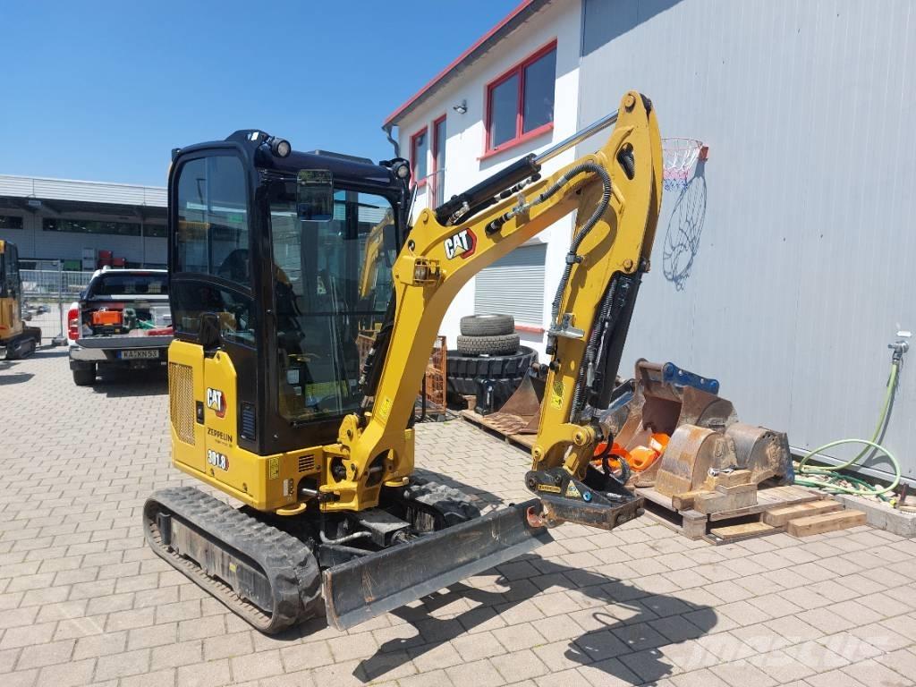 CAT 301.8 Мини-экскаваторы