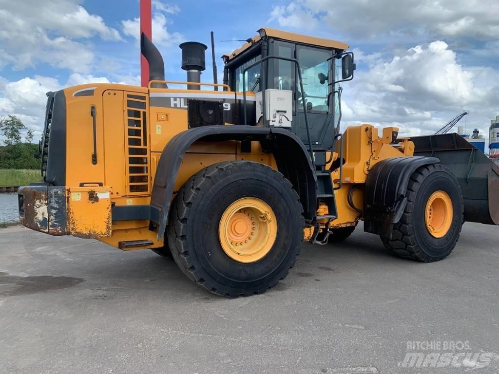 Hyundai HL 770-9 Фронтальные погрузчики