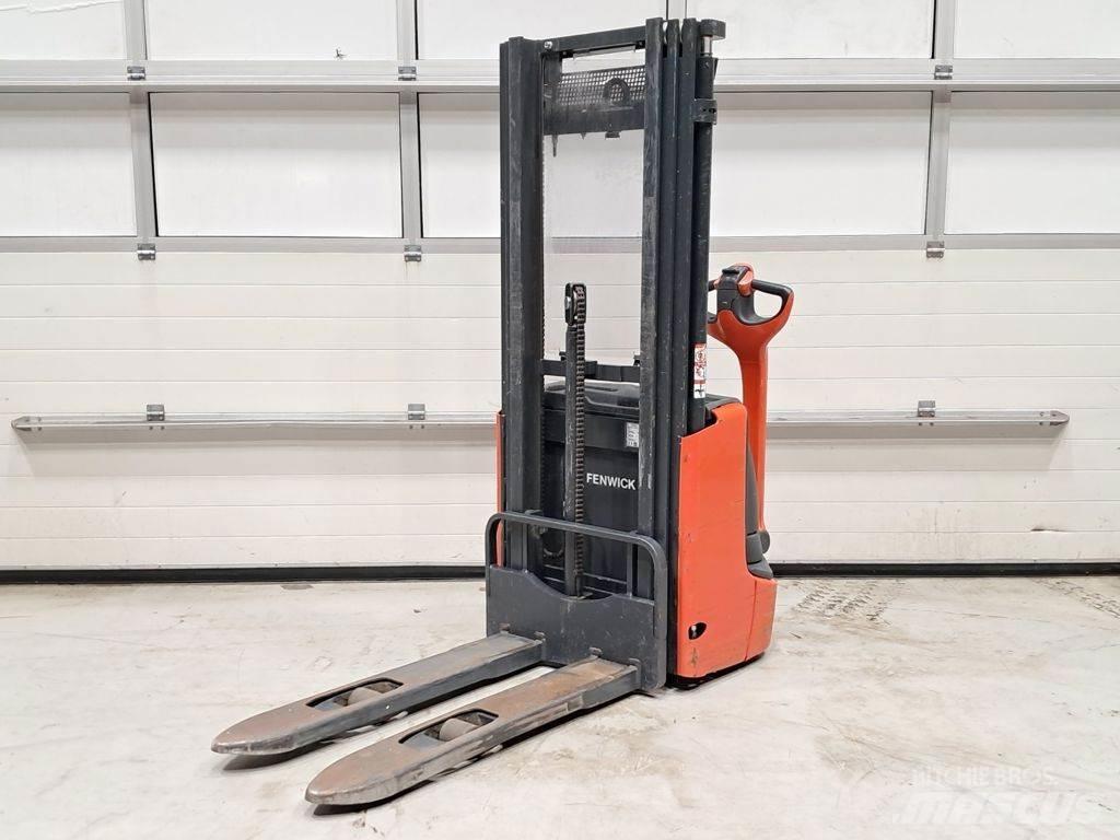 Linde L10 Ручные штабелёры с электроподъёмом