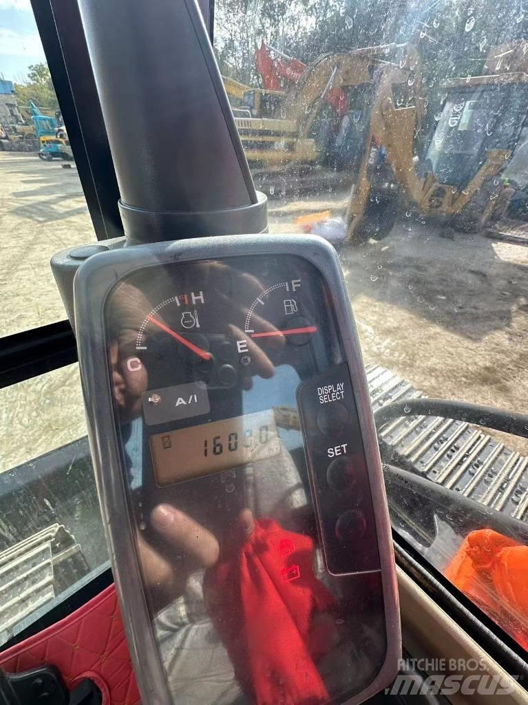 Hitachi ZX 70 Гусеничные экскаваторы