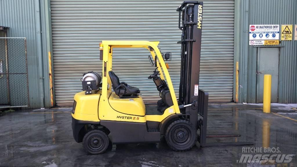 Hyster H2.5XT Газовые погрузчики
