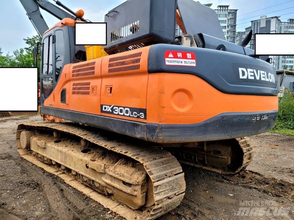 Doosan DX 300 LCA Гусеничные экскаваторы