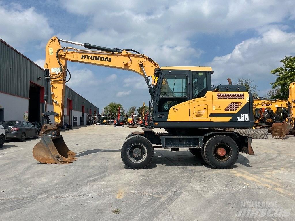 Hyundai HW140 Колёсные экскаваторы