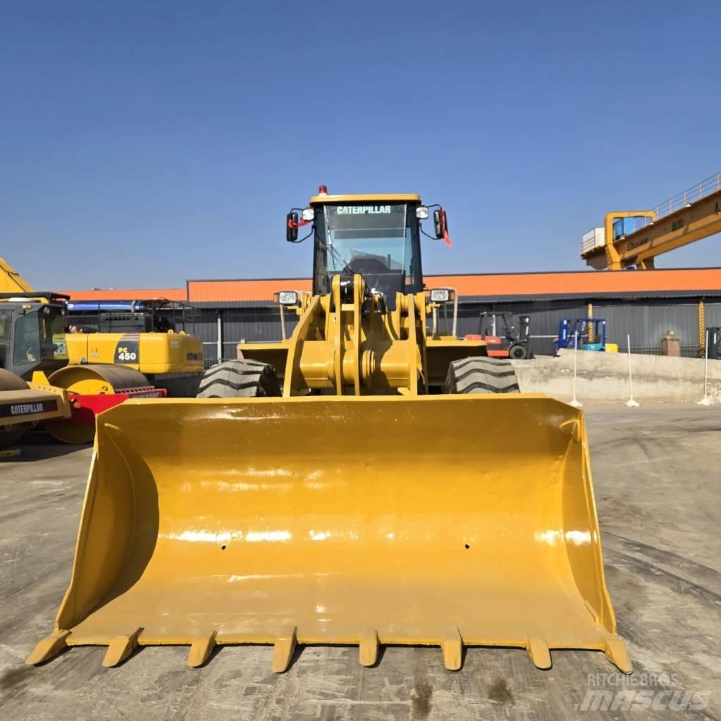 CAT 966 H Фронтальные погрузчики